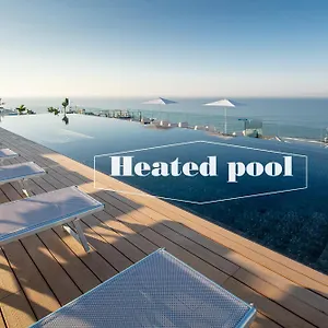 The One - & 5*, Caorle Italie